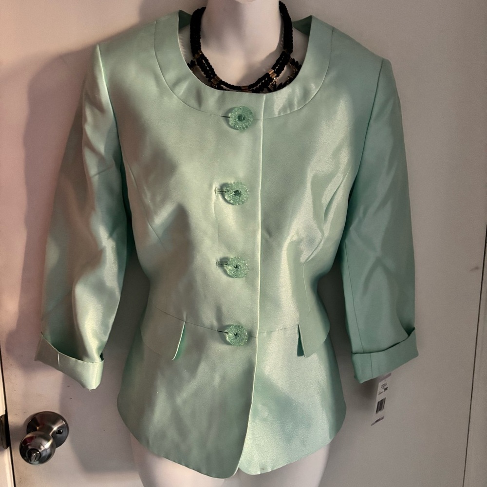 LE SUIT WOMEN BLAZER SIZE 6 brand new